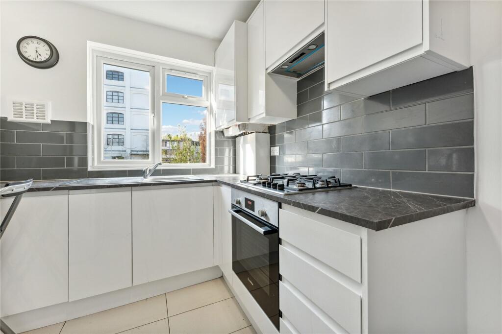 1 bed Flat for rent in Hornsey. From Chestertons Estate Agents - Kentish Town Lettings