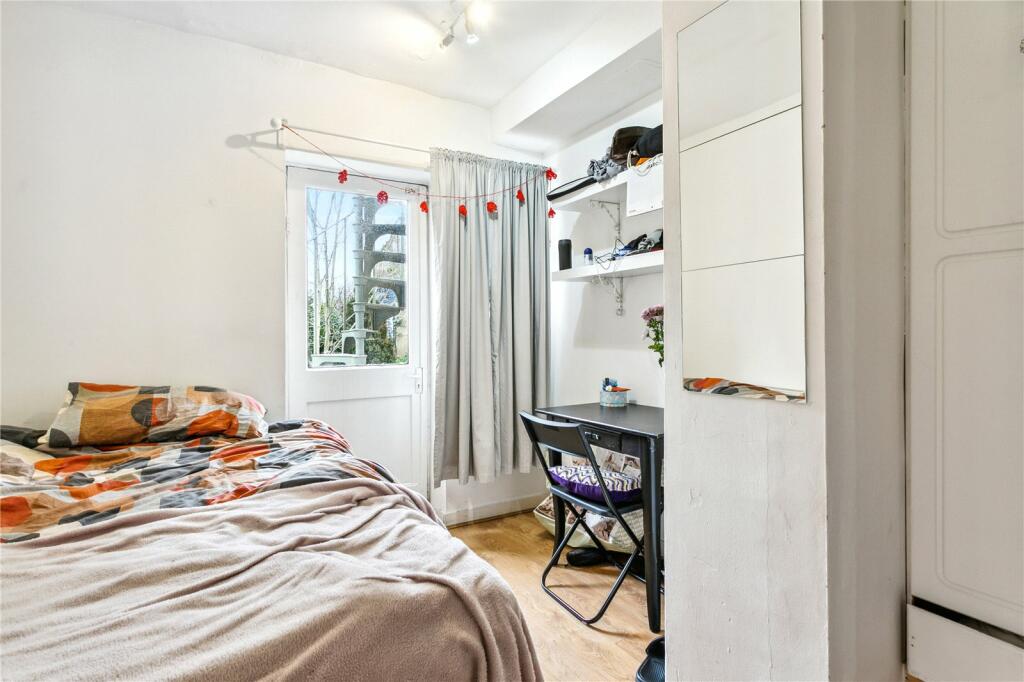 3 bed Flat for rent in Hornsey. From Chestertons Estate Agents - Kentish Town Lettings