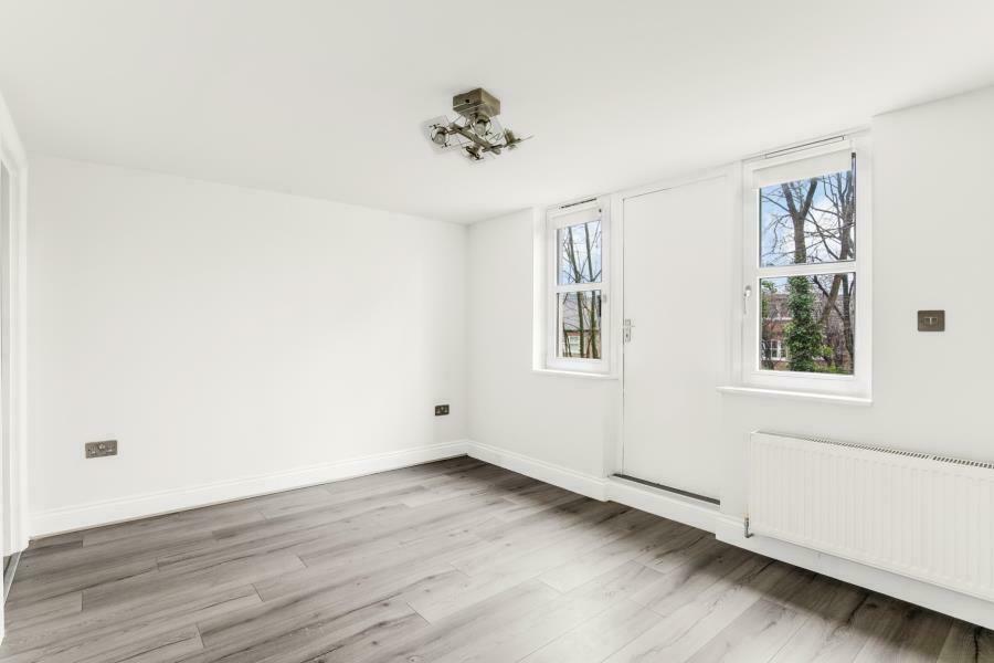1 bed Flat for rent in Hornsey. From Chestertons Estate Agents - Kentish Town Lettings