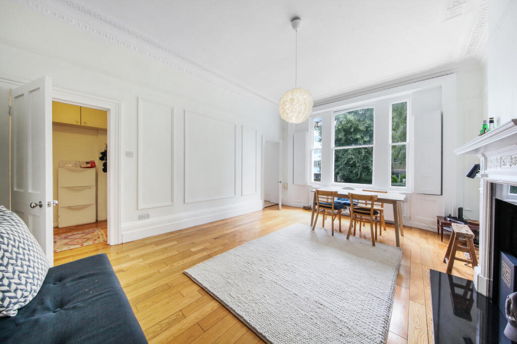 1 bed End of Terrace for rent in Hampstead. From Chestertons Estate Agents - Kentish Town Lettings