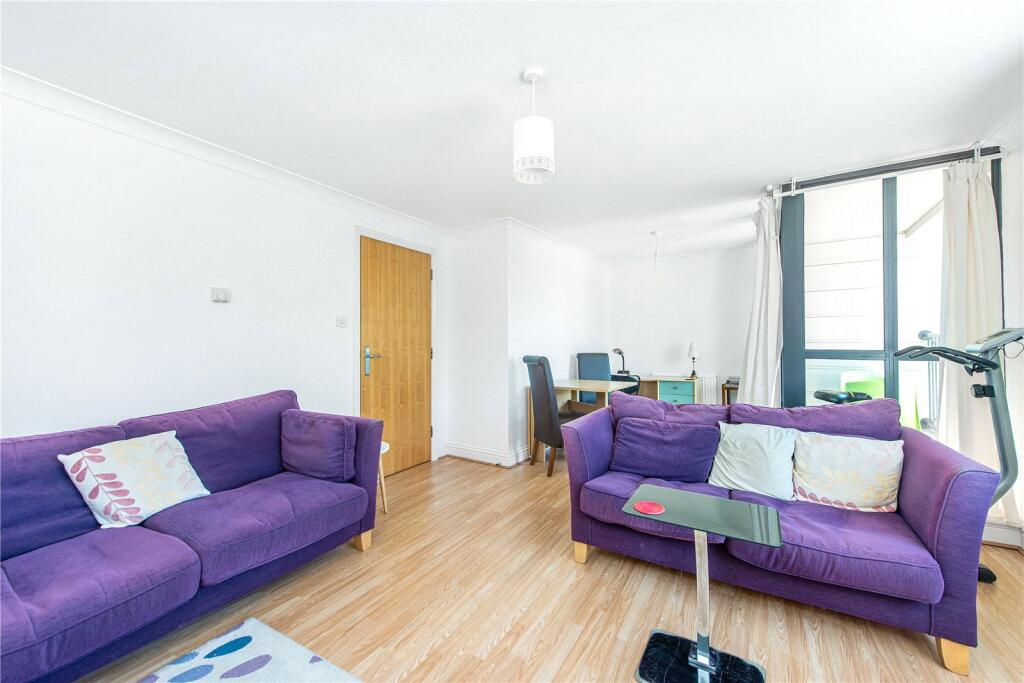 2 bed 1st Floor Flat for rent in Stoke Newington. From Chestertons Estate Agents - Kentish Town Lettings