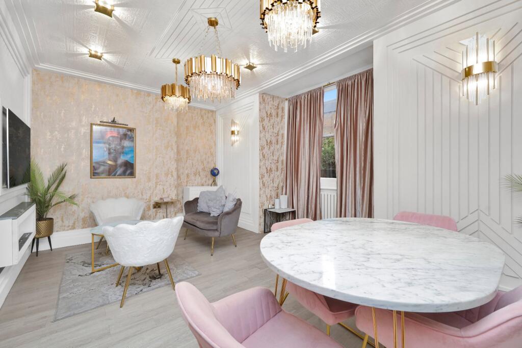 2 bed Annexe for rent in Camden Town. From Chestertons Estate Agents - Kentish Town Lettings