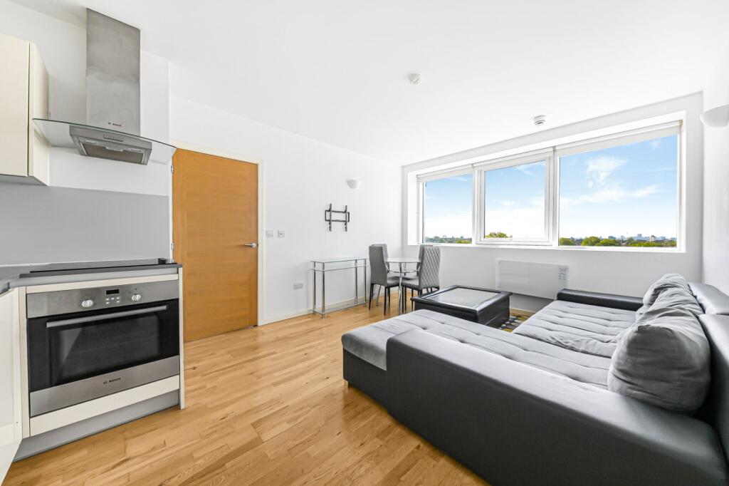 1 bed 1st Floor Flat for rent in Hornsey. From Chestertons Estate Agents - Kentish Town Lettings