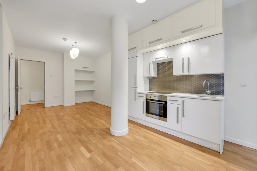 1 bed 1st Floor Flat for rent in Camden Town. From Chestertons Estate Agents - Kentish Town Lettings