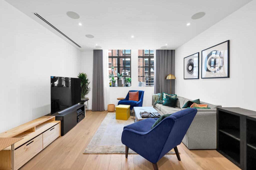 2 bed 1st Floor Flat for rent in Camden Town. From Chestertons Estate Agents - Kentish Town Lettings