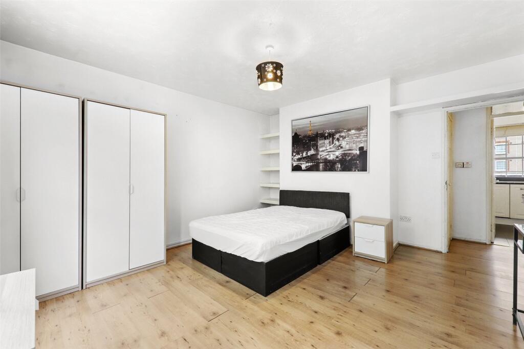 4 bed 1st Floor Flat for rent in Camden Town. From Chestertons Estate Agents - Kentish Town Lettings