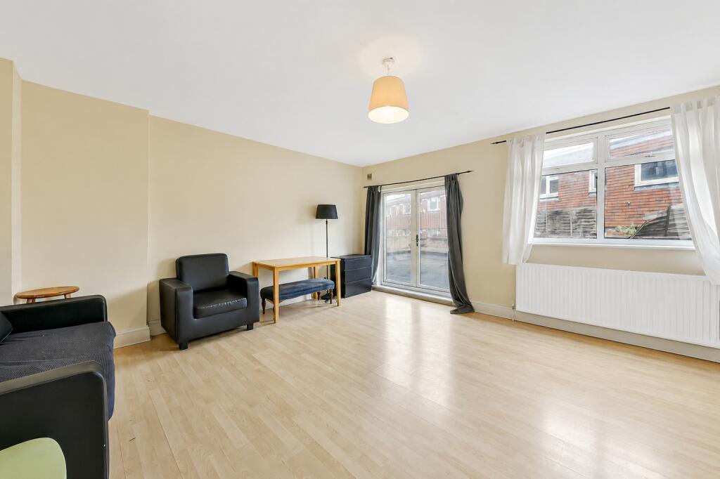 3 bed 1st Floor Flat for rent in Camden Town. From Chestertons Estate Agents - Kentish Town Lettings