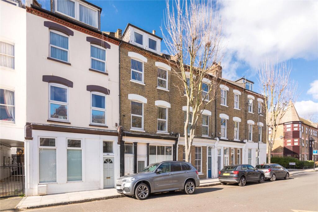 2 bed 1st Floor Flat for rent in Hornsey. From Chestertons Estate Agents - Kentish Town Lettings 2 bed 1st Floor Flat for rent in Hornsey. From Chestertons Estate Agents - Kentish Town Lettings