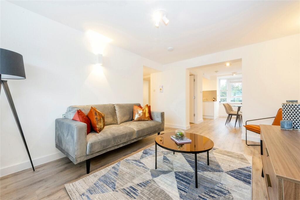 2 bed Flat for rent in Chiswick. From Chestertons Estate Agents - Kew Lettings