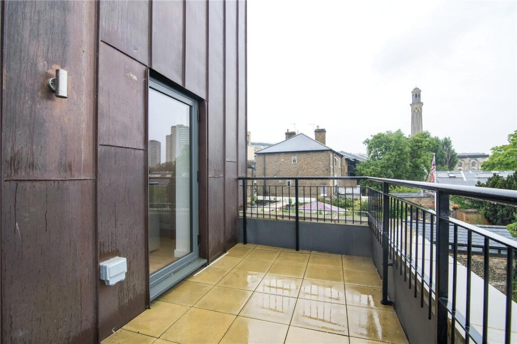 1 bed 1st Floor Flat for rent in Brentford. From Chestertons Estate Agents - Kew Lettings