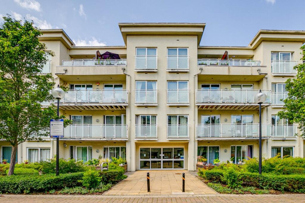 2 bed 1st Floor Flat for rent in Richmond upon Thames. From Chestertons Estate Agents - Kew Lettings