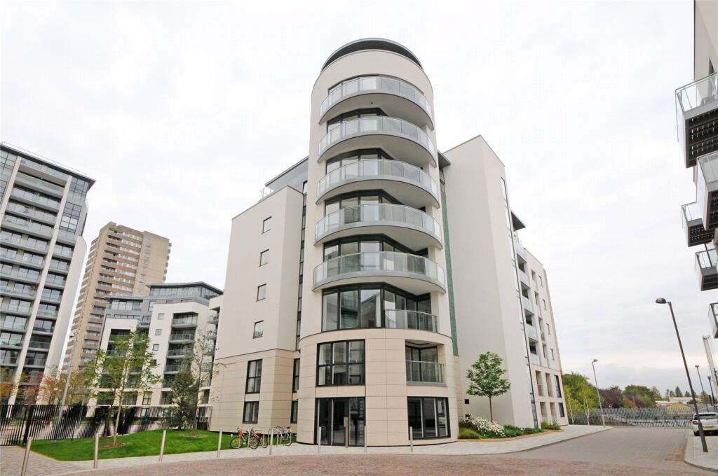 1 bed 1st Floor Flat for rent in Brentford. From Chestertons Estate Agents - Kew Lettings