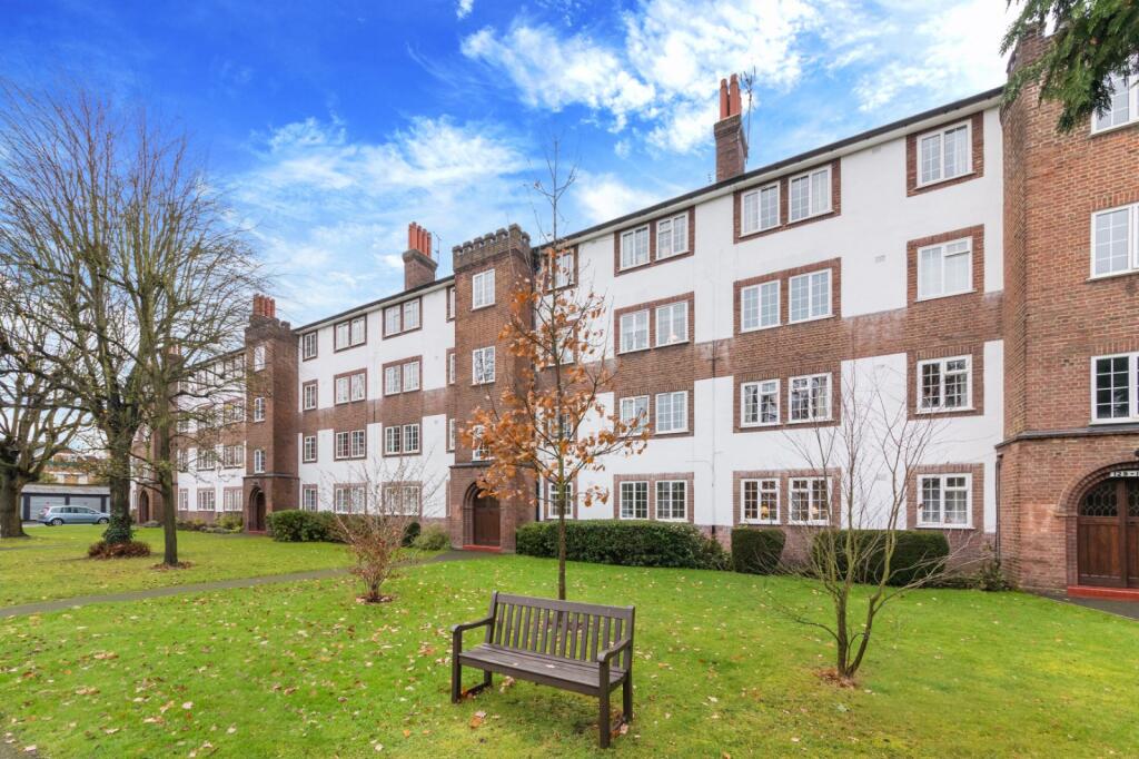 1 bed 1st Floor Flat for rent in Richmond upon Thames. From Chestertons Estate Agents - Kew Lettings 1 bed 1st Floor Flat for rent in Richmond upon Thames. From Chestertons Estate Agents - Kew Lettings