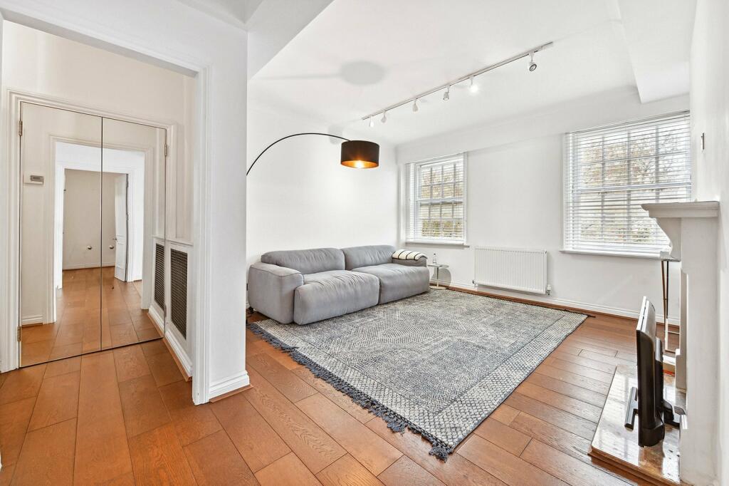 1 bed Flat for rent in Chelsea. From Chestertons Estate Agents - Knightsbridge Lettings