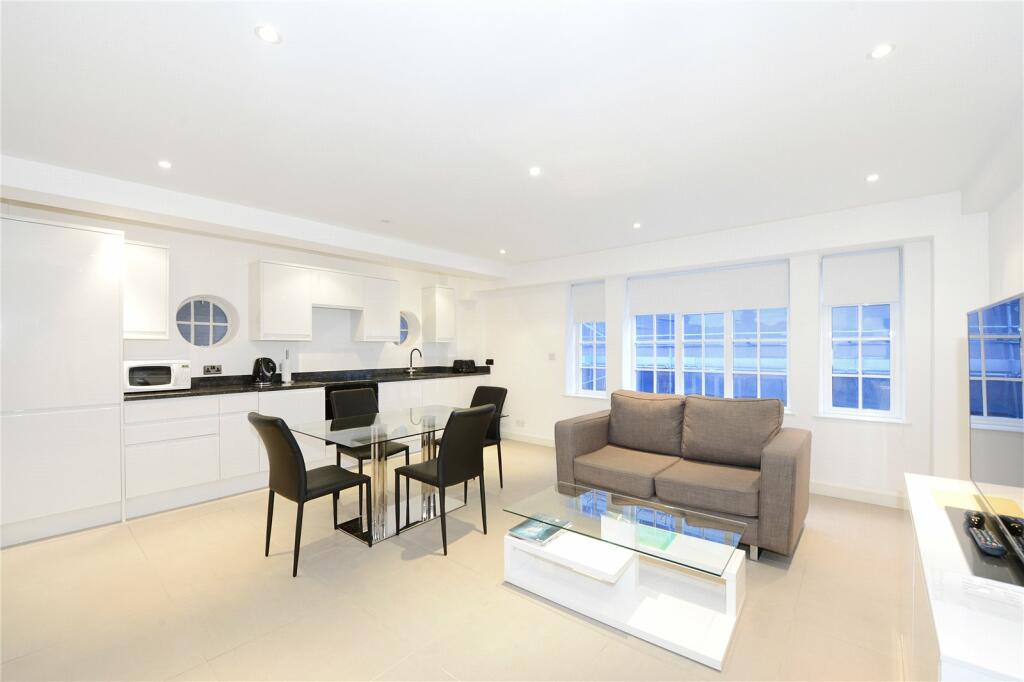 2 bed Flat for rent in Chelsea. From Chestertons Estate Agents - Knightsbridge Lettings