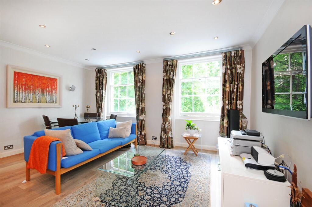 1 bed Mid Terraced House for rent in Chelsea. From Chestertons - South West Prime