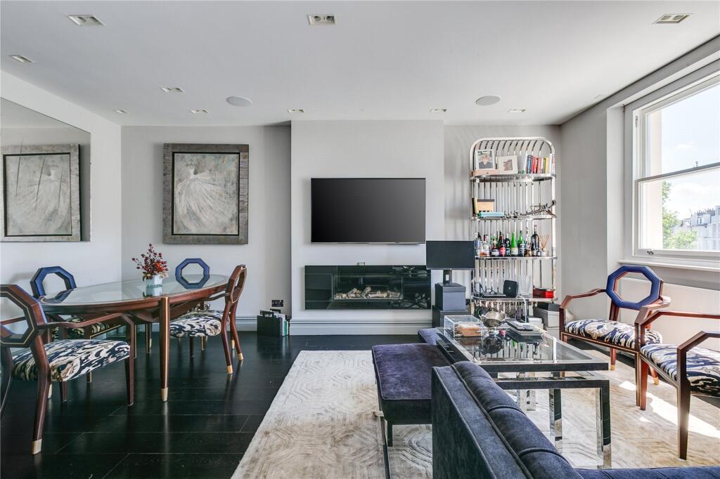 2 bed 1st Floor Flat for rent in Chelsea. From Chestertons - South West Prime 2 bed 1st Floor Flat for rent in Chelsea. From Chestertons - South West Prime