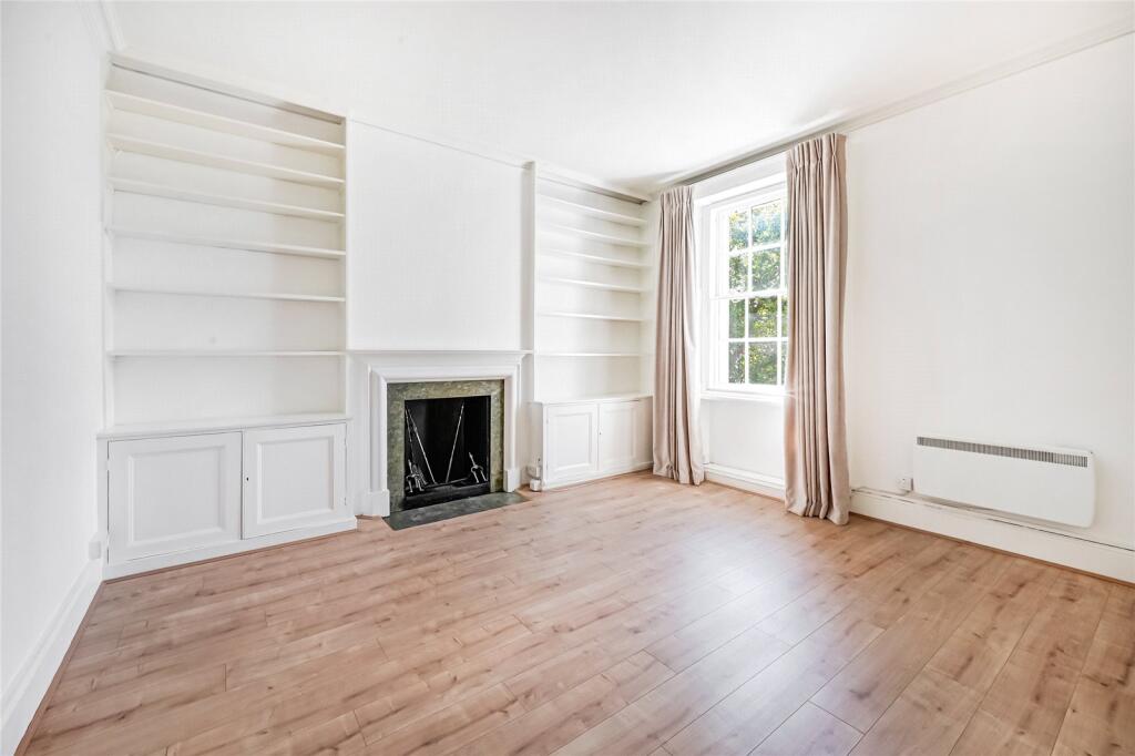 1 bed Mid Terraced House for rent in Chelsea. From Chestertons - South West Prime
