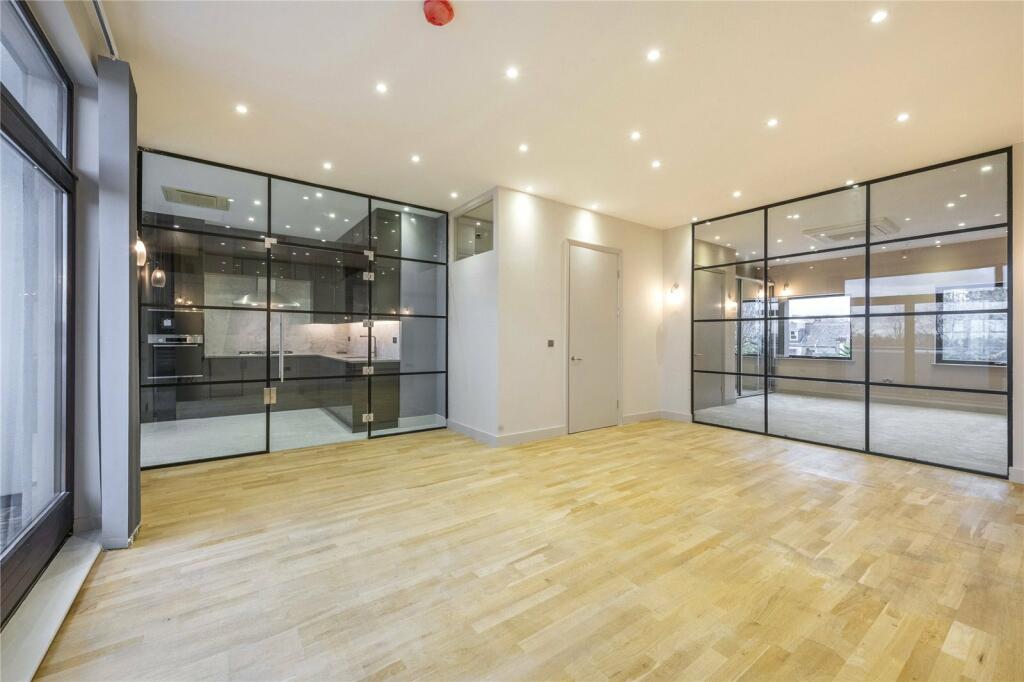 2 bed Penthouse for rent in Willesden. From Chestertons Estate Agents - Little Venice Lettings