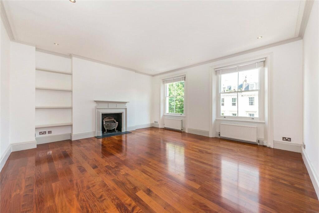 2 bed Mid Terraced House for rent in Paddington. From Chestertons Estate Agents - Little Venice Lettings
