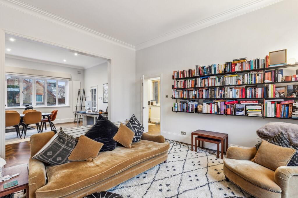 2 bed 1st Floor Flat for rent in Paddington. From Chestertons Estate Agents - Little Venice Lettings