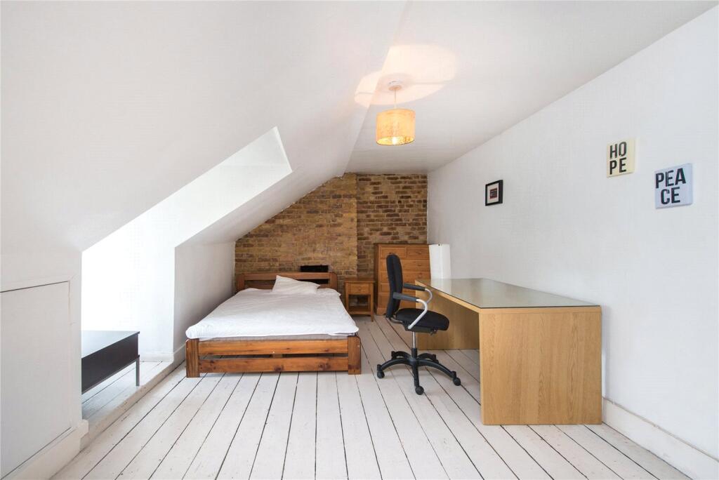 2 bed 1st Floor Flat for rent in Paddington. From Chestertons Estate Agents - Little Venice Lettings