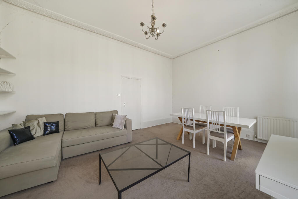 1 bed 1st Floor Flat for rent in Paddington. From Chestertons Estate Agents - Little Venice Lettings