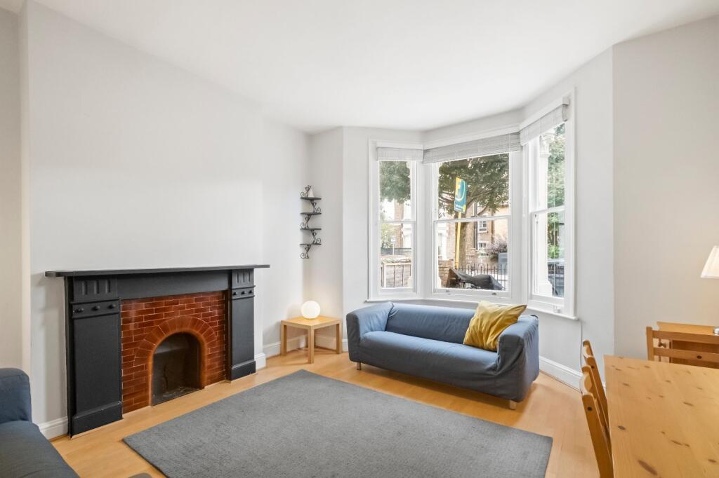2 bed 1st Floor Flat for rent in Paddington. From Chestertons Estate Agents - Little Venice Lettings