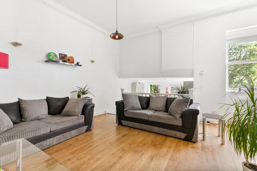 2 bed 1st Floor Flat for rent in Paddington. From Chestertons Estate Agents - Little Venice Lettings