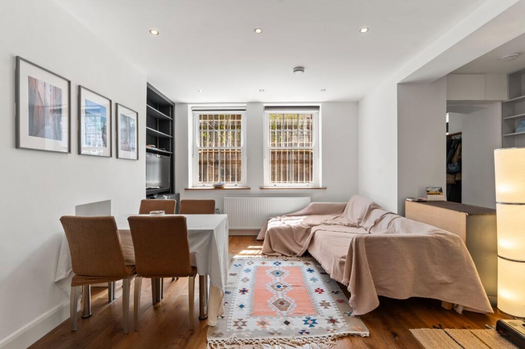 2 bed 1st Floor Flat for rent in Paddington. From Chestertons Estate Agents - Little Venice Lettings