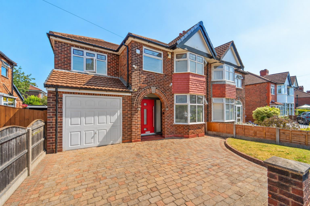 4 bed Semi Detached for rent in Sale. From Ashworth Holme - Sale 4 bed Semi Detached for rent in Sale. From Ashworth Holme - Sale