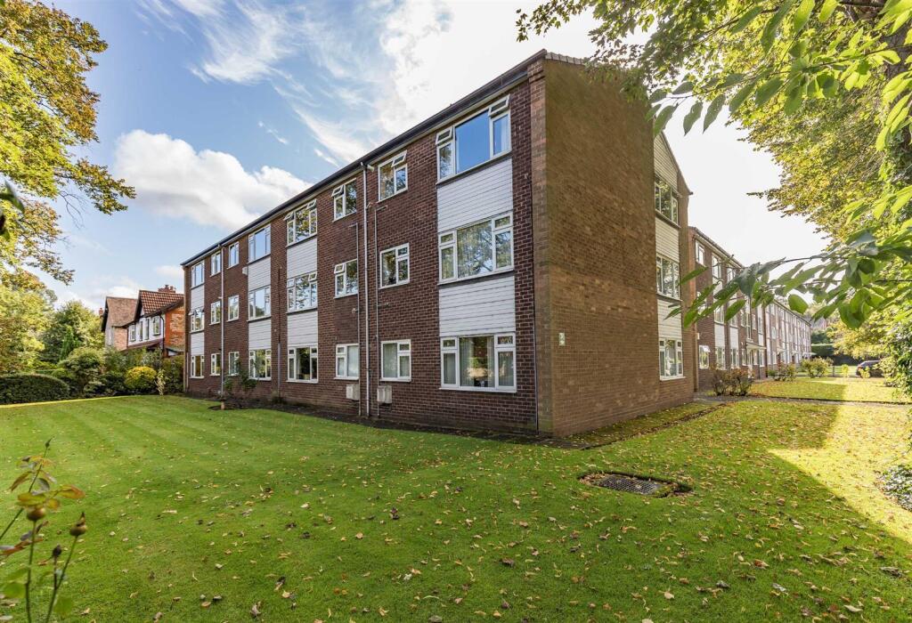 1 bed Apartment for rent in Sale. From Ashworth Holme - Sale