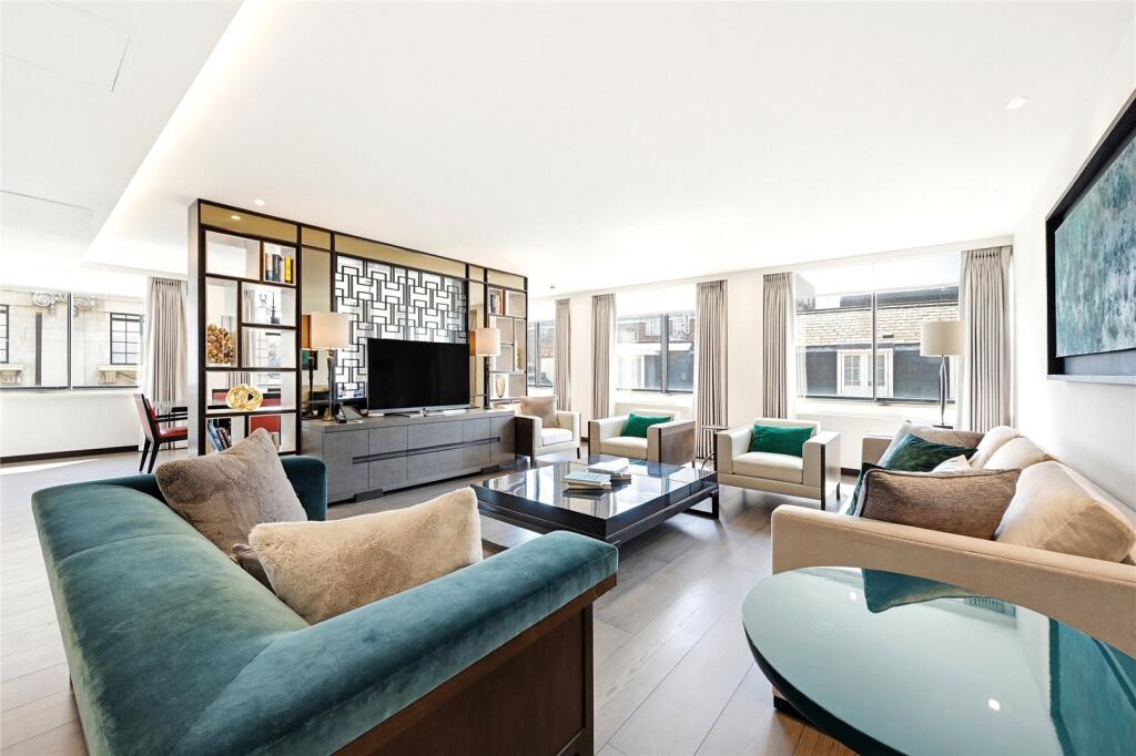 3 bed 1st Floor Flat for rent in Westminster. From Chestertons Estate Agents - Mayfair Lettings