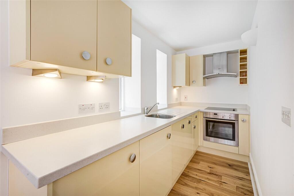 1 bed 1st Floor Flat for rent in Westminster. From Chestertons Estate Agents - Mayfair Lettings