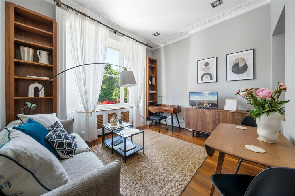 1 bed Flat for rent in Kensington. From Chestertons Estate Agents - Notting Hill Lettings