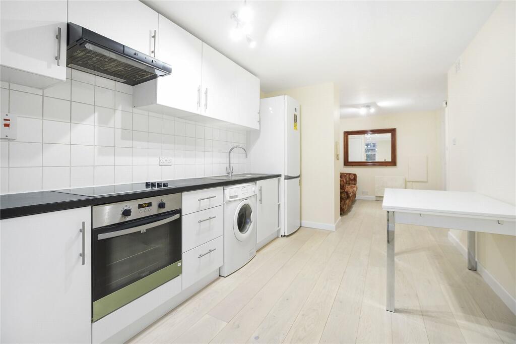 3 bed Flat for rent in Paddington. From Chestertons Estate Agents - Notting Hill Lettings