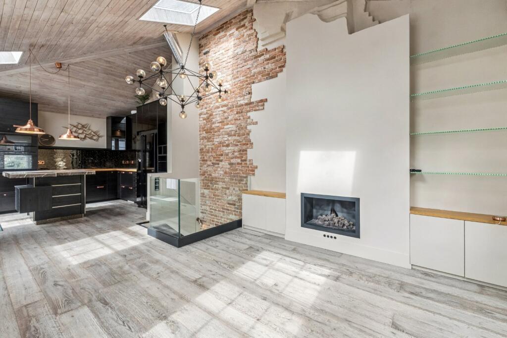 1 bed Semi Detached for rent in Paddington. From Chestertons Estate Agents - Notting Hill Lettings