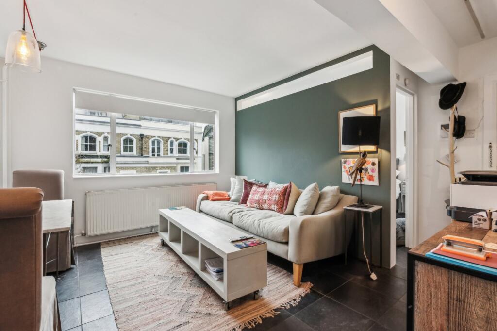 1 bed 1st Floor Flat for rent in Paddington. From Chestertons Estate Agents - Notting Hill Lettings