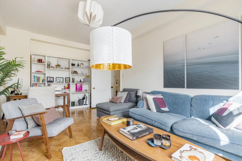 2 bed 1st Floor Flat for rent in Paddington. From Chestertons Estate Agents - Notting Hill Lettings
