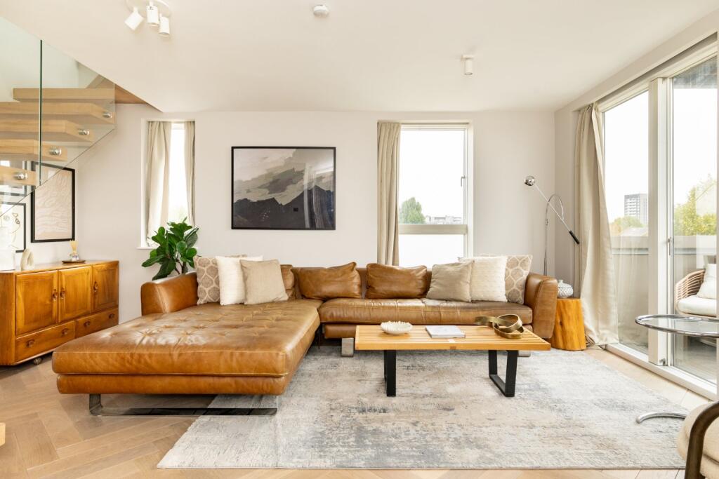 2 bed 1st Floor Flat for rent in Paddington. From Chestertons Estate Agents - Notting Hill Lettings