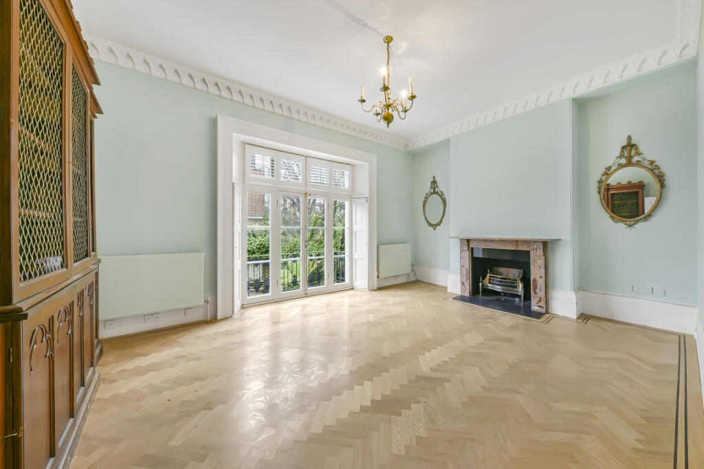 5 bed Semi Detached for rent in Kensington. From Chestertons Estate Agents - Notting Hill Lettings 5 bed Semi Detached for rent in Kensington. From Chestertons Estate Agents - Notting Hill Lettings