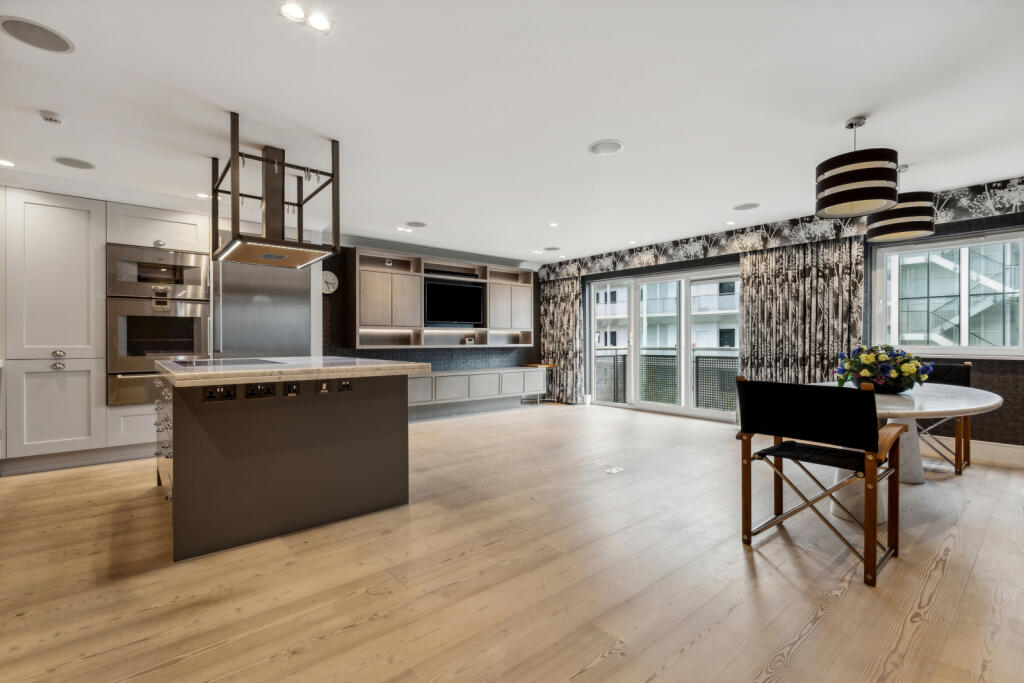 2 bed 1st Floor Flat for rent in Paddington. From Chestertons Estate Agents - Notting Hill Lettings