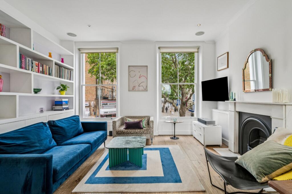 2 bed Annexe for rent in Kensington. From Chestertons Estate Agents - Notting Hill Lettings 2 bed Annexe for rent in Kensington. From Chestertons Estate Agents - Notting Hill Lettings