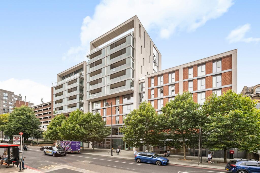 2 bed 1st Floor Flat for rent in Putney. From Chestertons Estate Agents - Putney Lettings