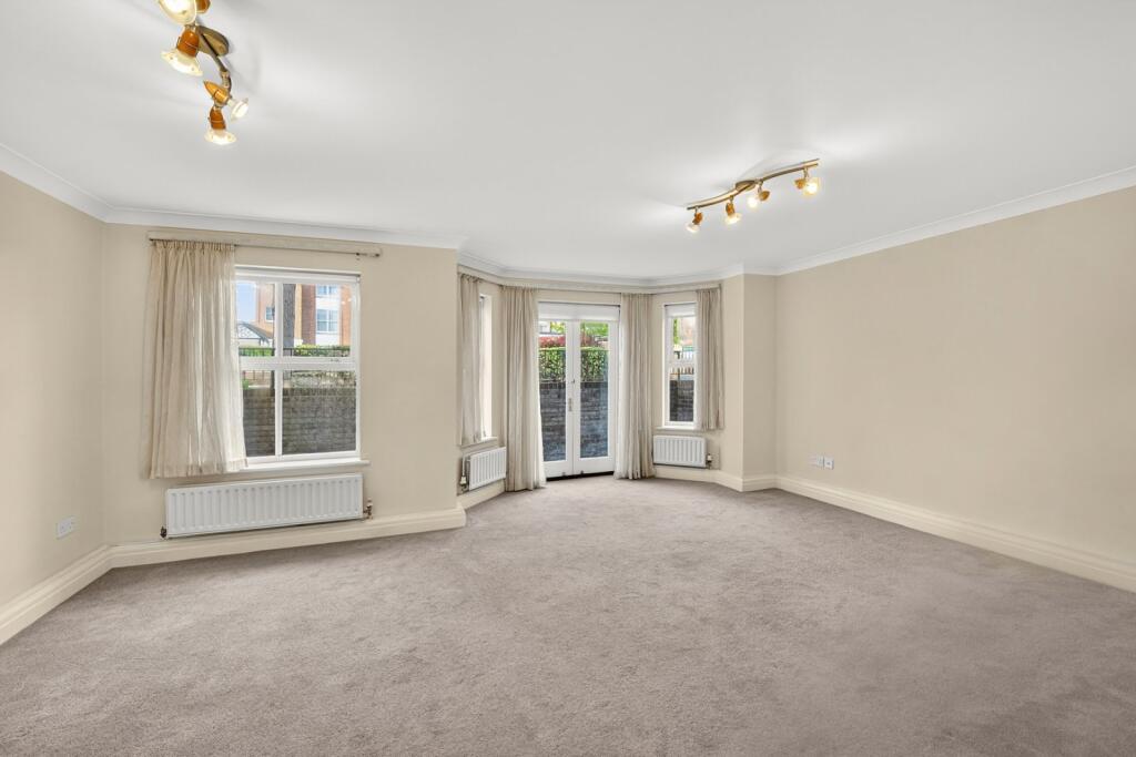 2 bed 1st Floor Flat for rent in Putney. From Chestertons Estate Agents - Putney Lettings