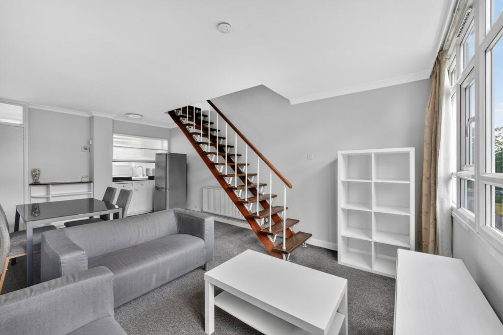 2 bed 1st Floor Flat for rent in Putney. From Chestertons Estate Agents - Putney Lettings