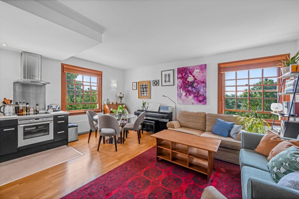 1 bed 1st Floor Flat for rent in Putney. From Chestertons Estate Agents - Putney Lettings 1 bed 1st Floor Flat for rent in Putney. From Chestertons Estate Agents - Putney Lettings
