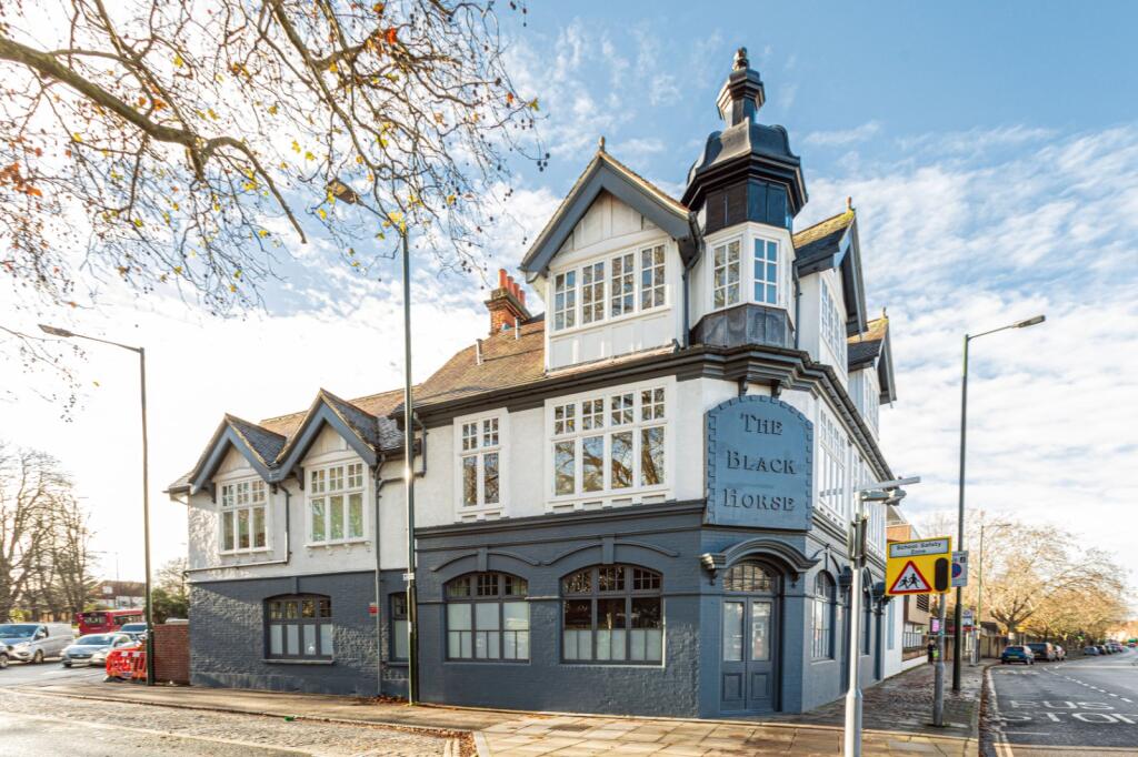 2 bed 1st Floor Flat for rent in Richmond. From Chestertons Estate Agents - Richmond Lettings