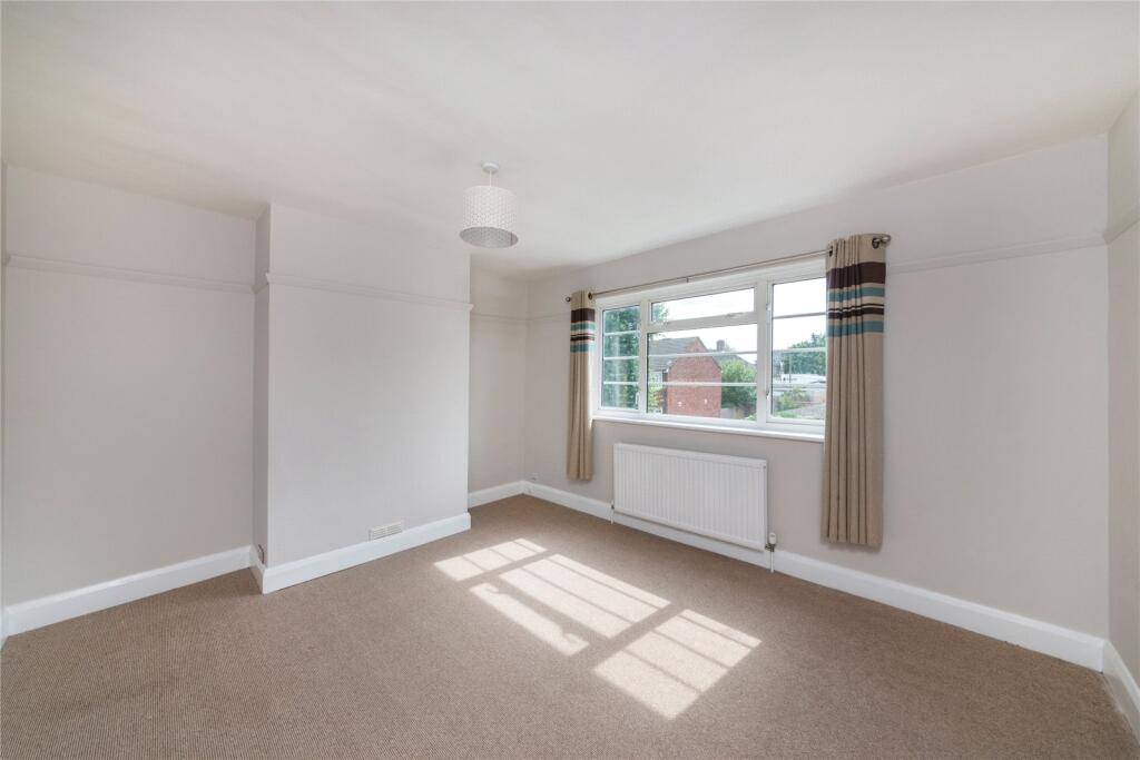 1 bed 1st Floor Flat for rent in Twickenham. From Chestertons Estate Agents - Richmond Lettings