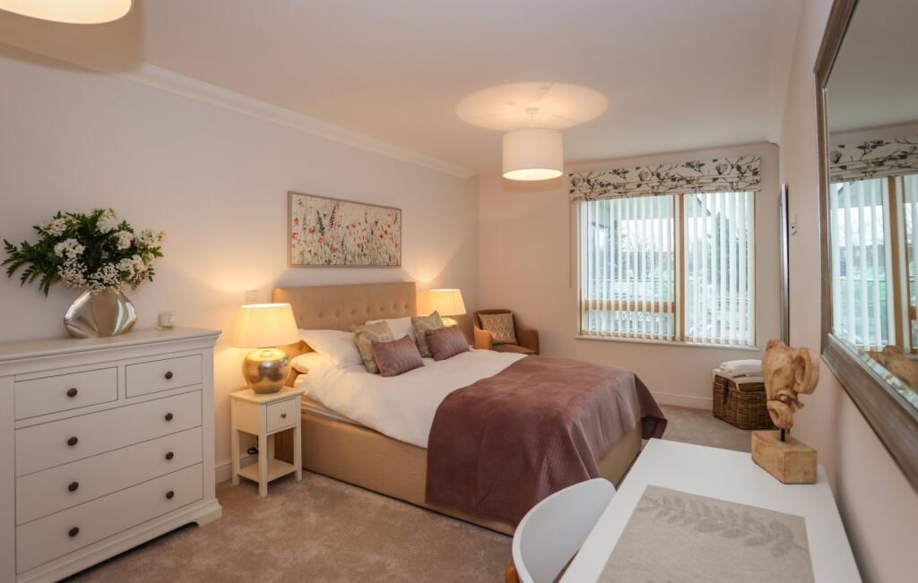 2 bed 1st Floor Flat for rent in Windsor. From Chestertons Estate Agents - Richmond Lettings